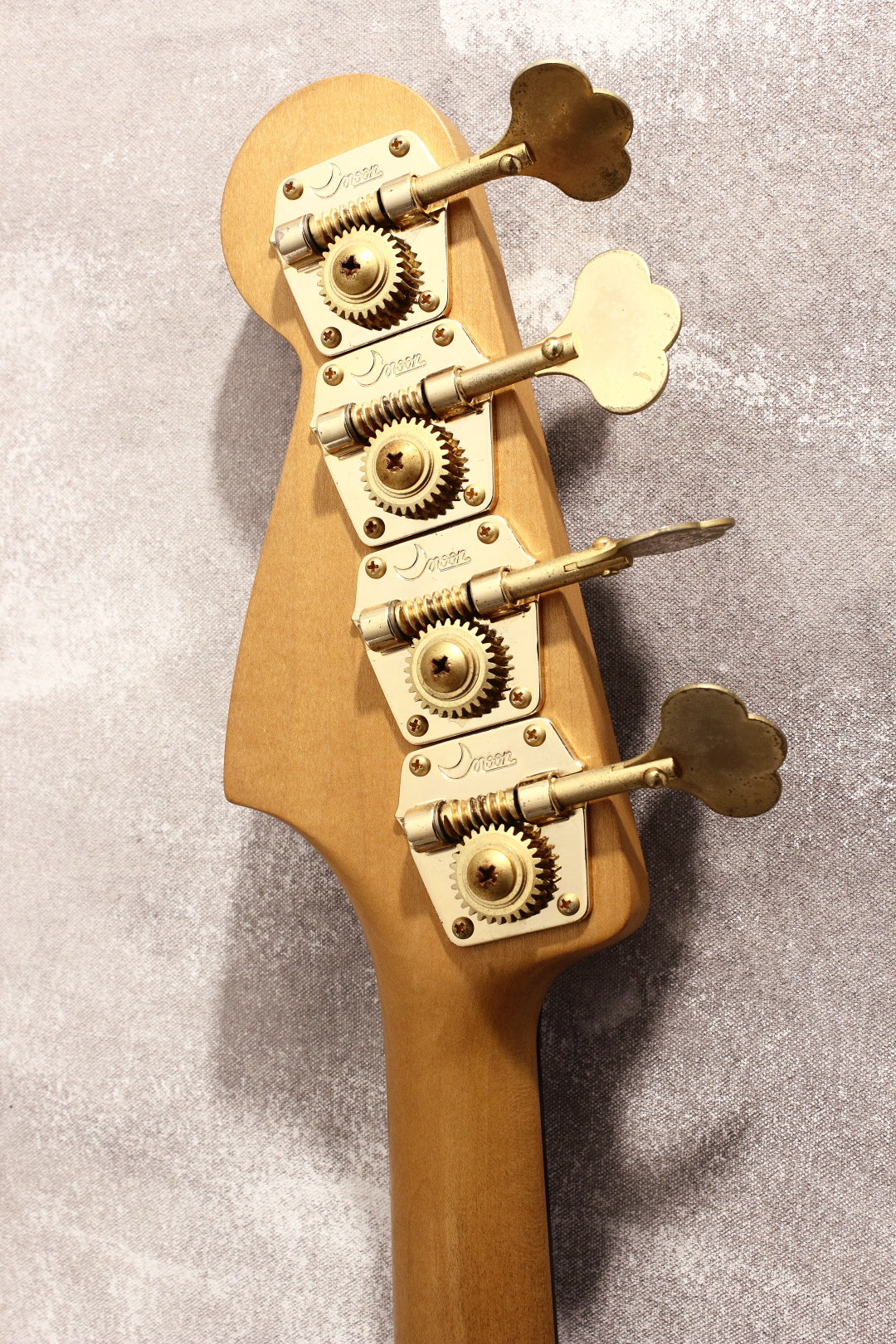 Moon JJ-4 Bass Natural Walnut 1991