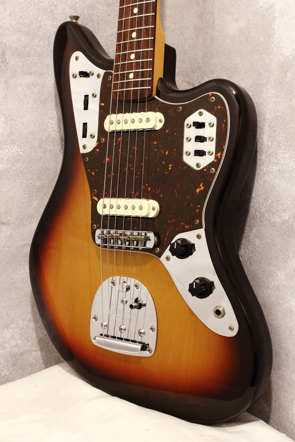 Fender Japan Jaguar JG66-85 Sunburst 2007