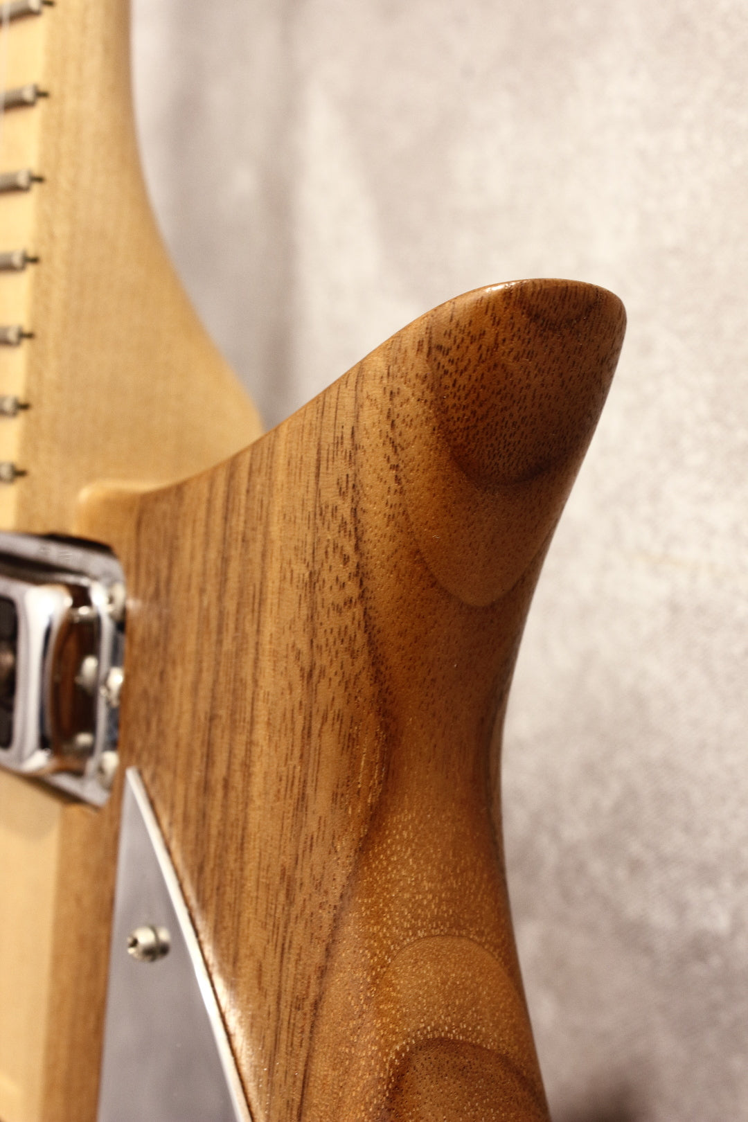 Rickenbacker 650D Dakota Walnut 2007