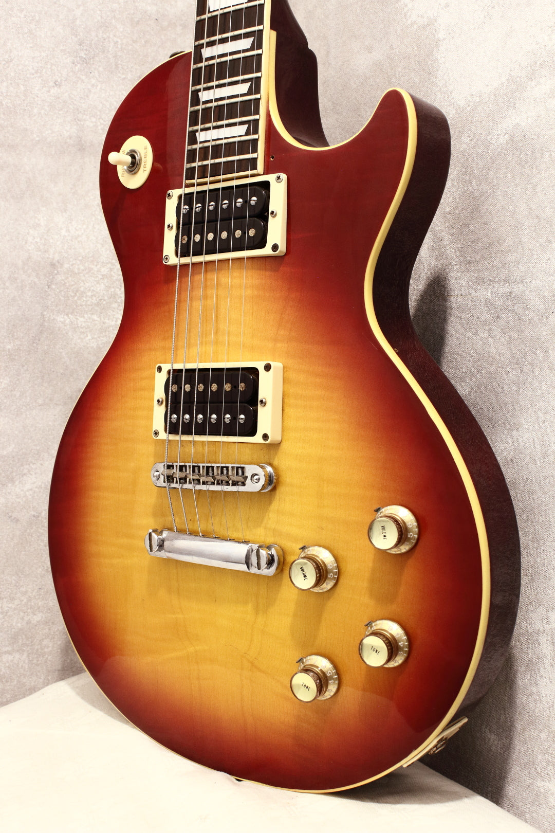 Greco EG500 Cherry Sunburst 1977