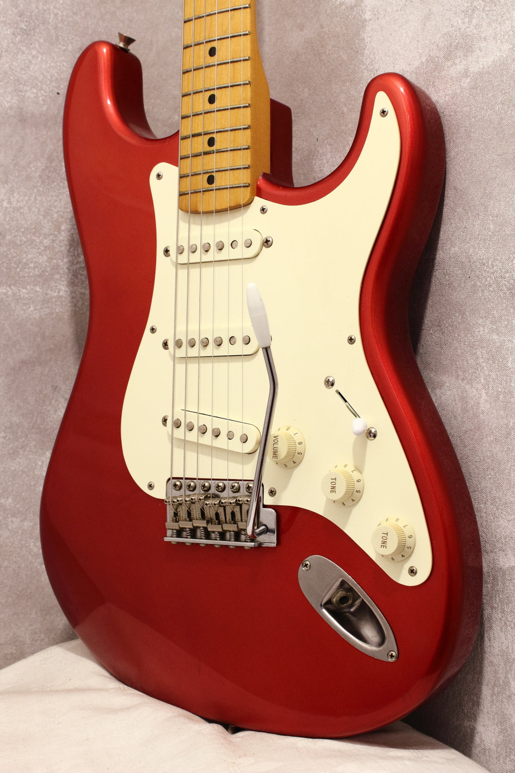 Fender Japan '57 Stratocaster Candy Apple Red ST57-53 1993