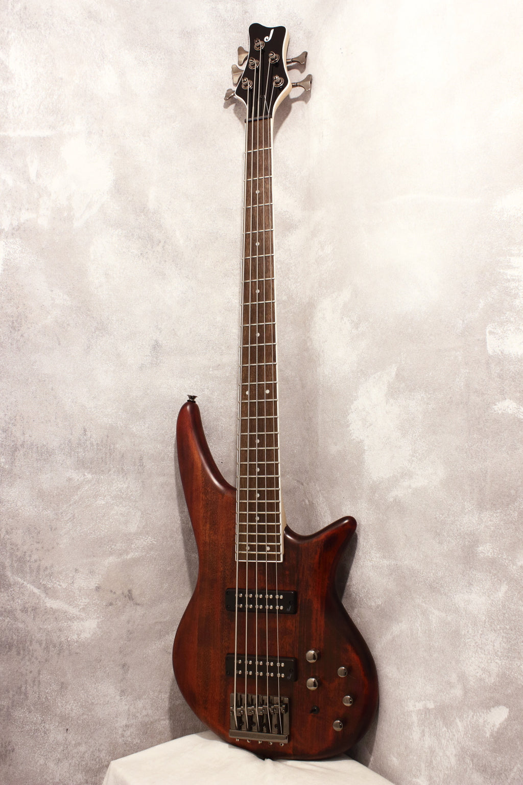 Jackson JS Series Spectra Bass JS3V Walnut Stain