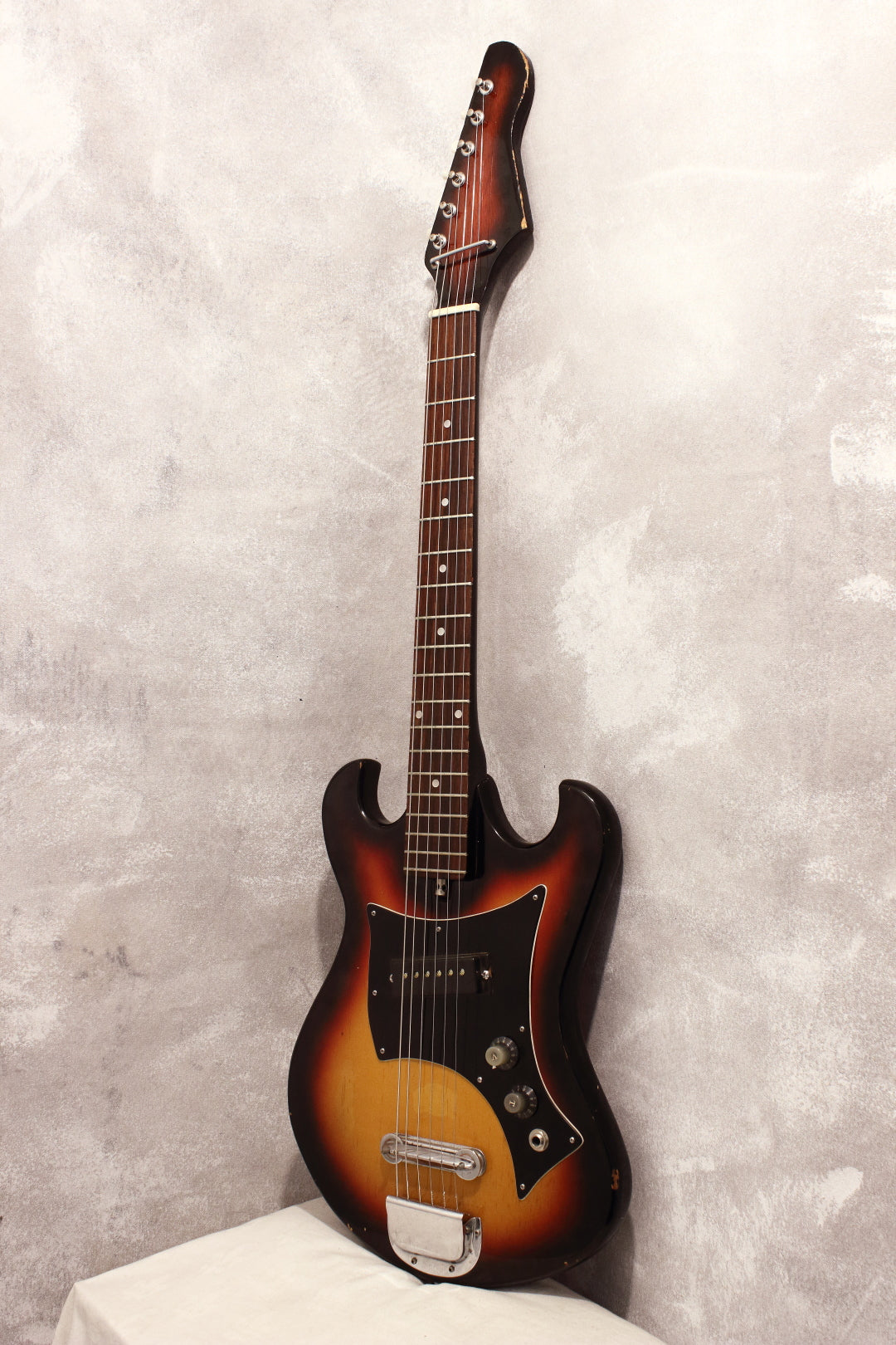 Sakai EG12 3/4 Size SG Style Sunburst c1965