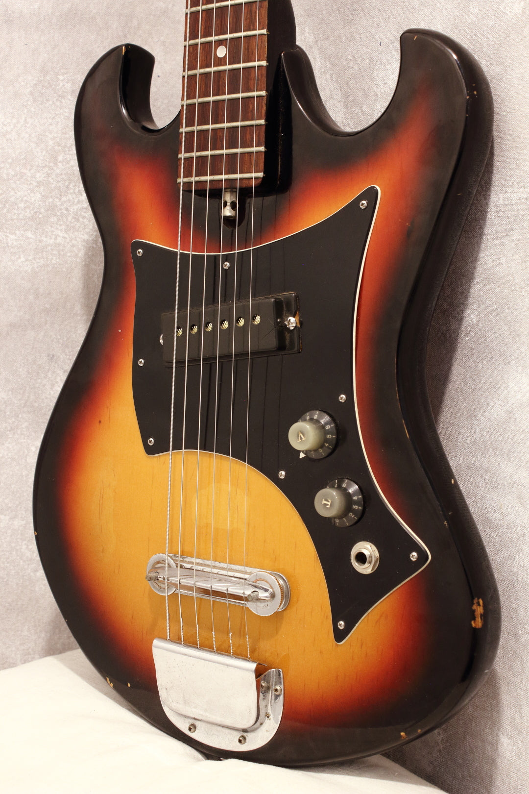 Sakai EG12 3/4 Size SG Style Sunburst c1965