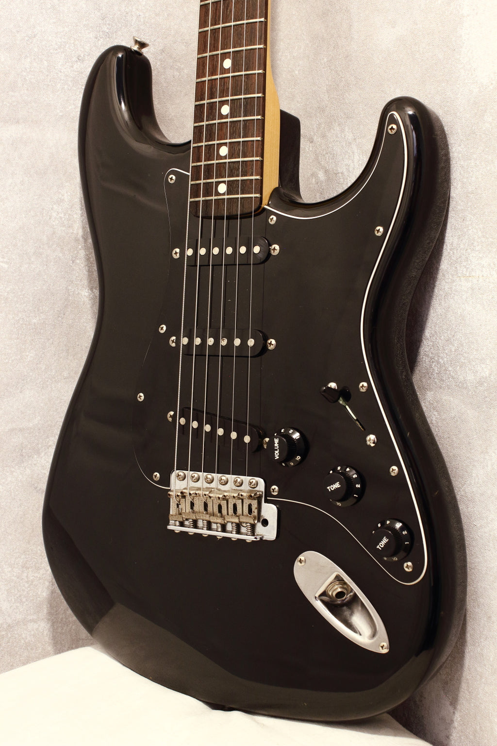 Squier Japan Stratocaster SST30 Black 1987