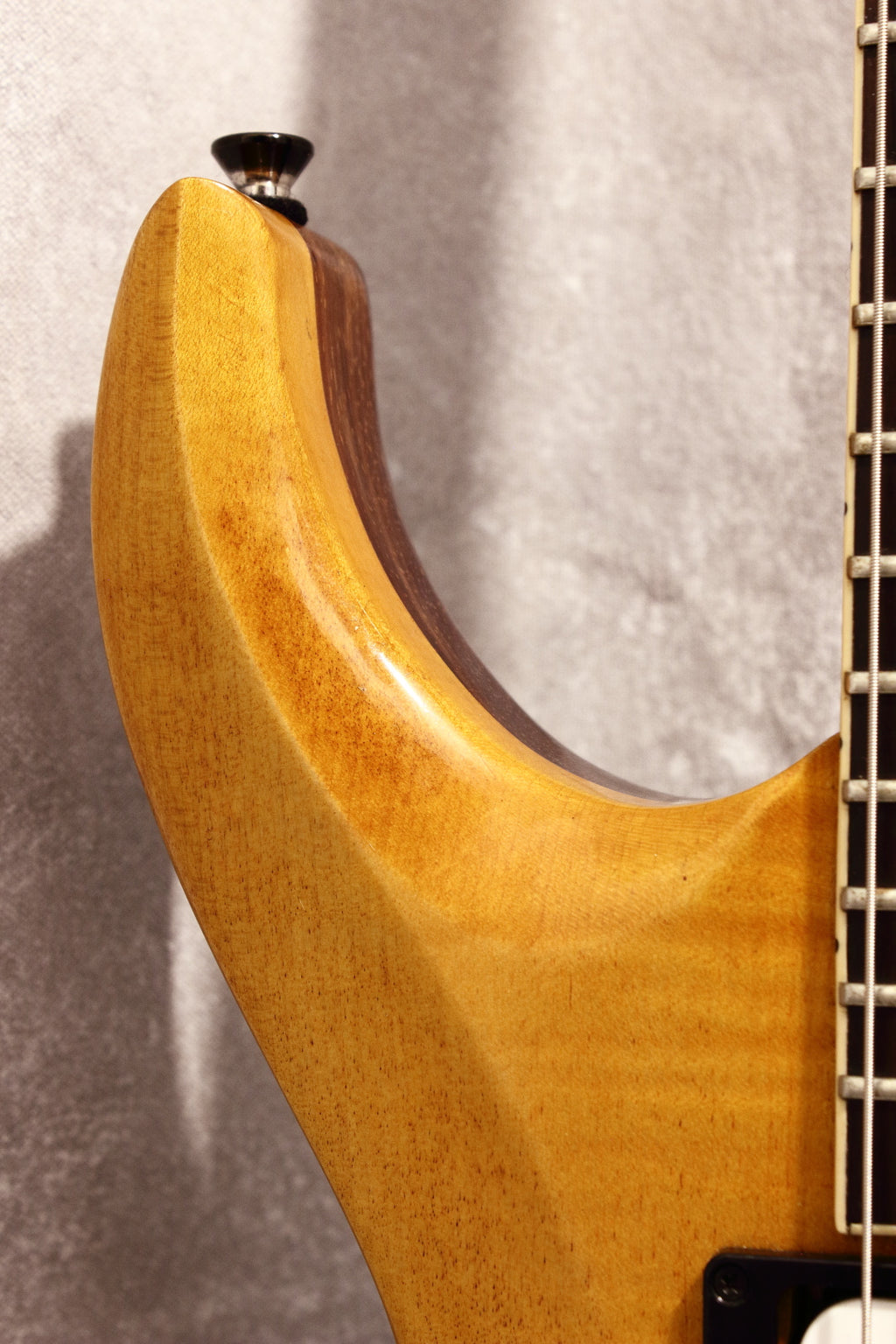 Crossley G-Series Custom Amber 2008