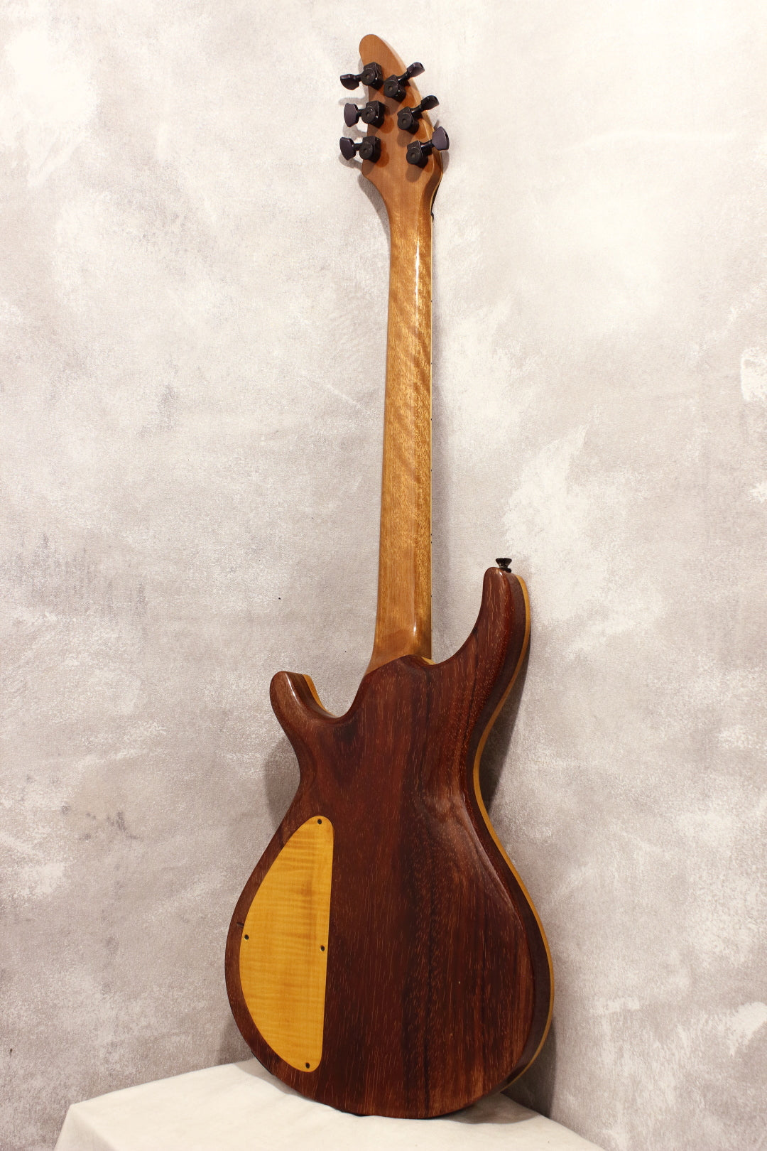 Crossley G-Series Custom Amber 2008