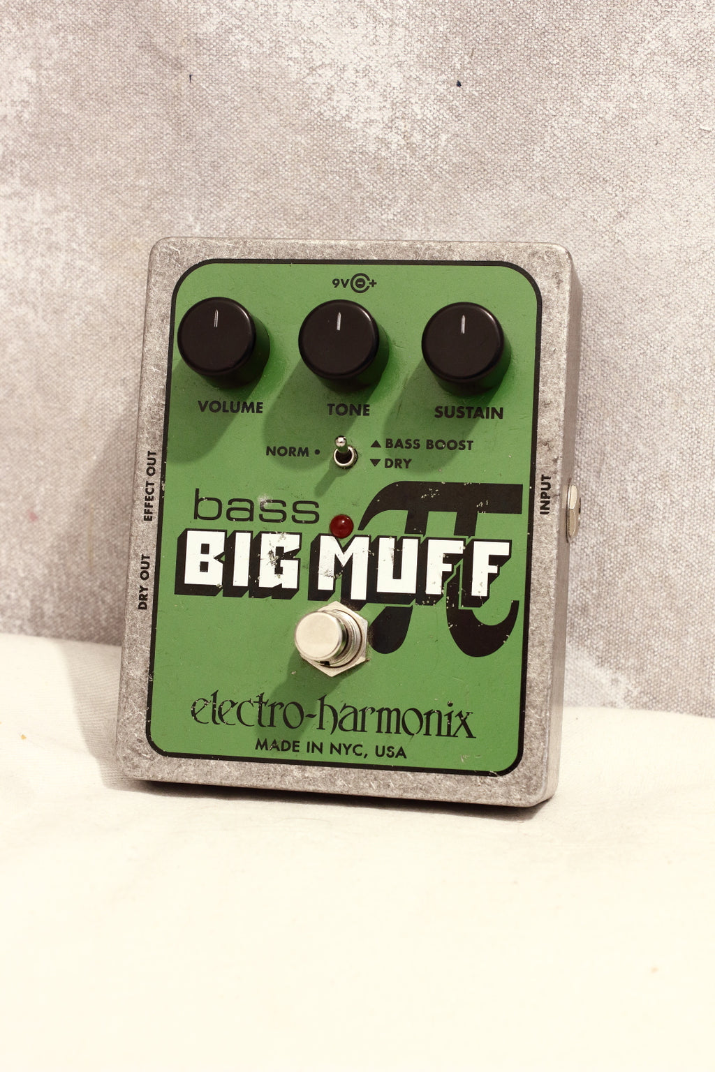 Electro-Harmonix Bass Big Muff Pi Fuzz Pedal