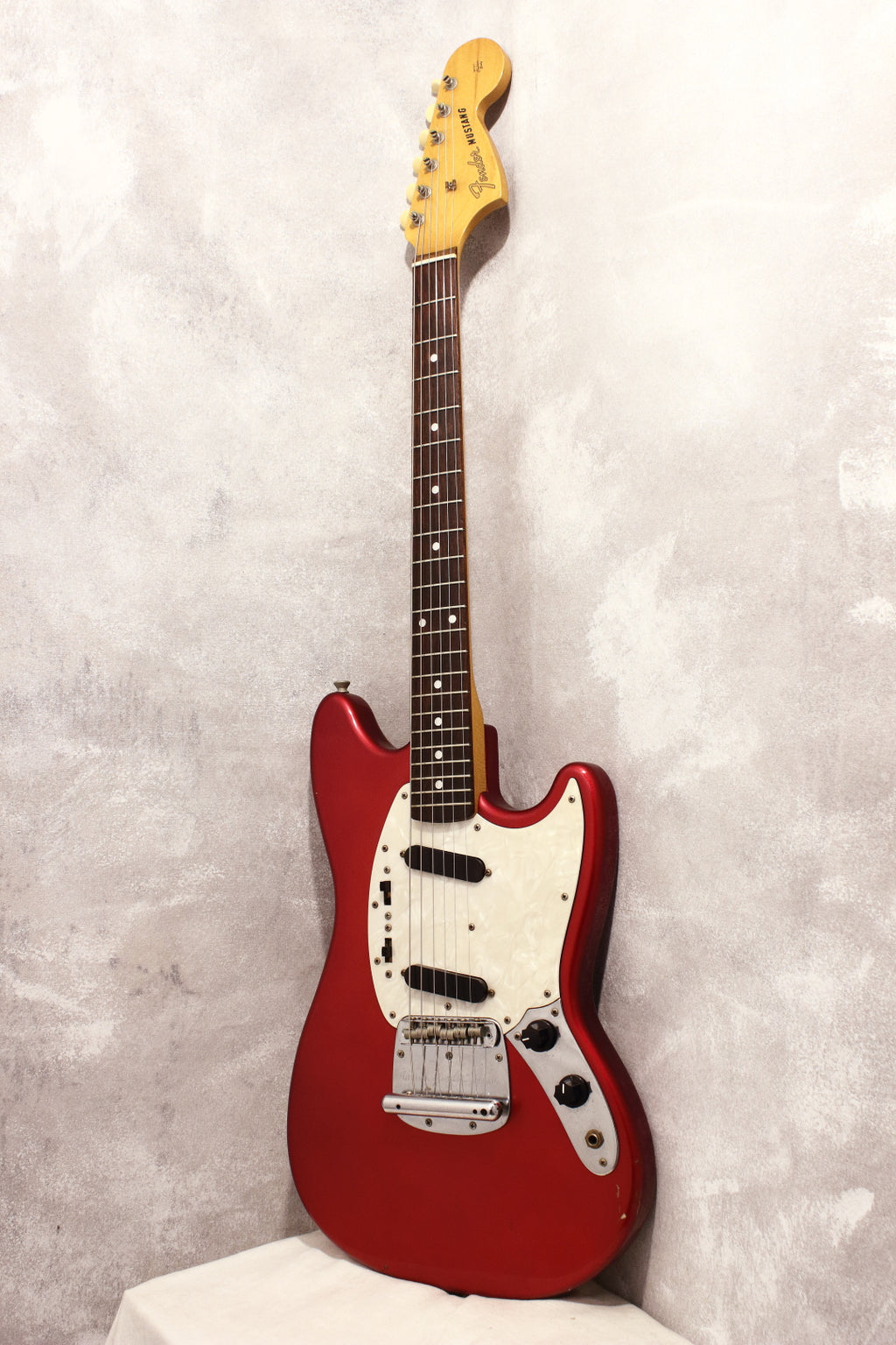 Fender Japan '66 Mustang MG66-65 Candy Apple Red 1996
