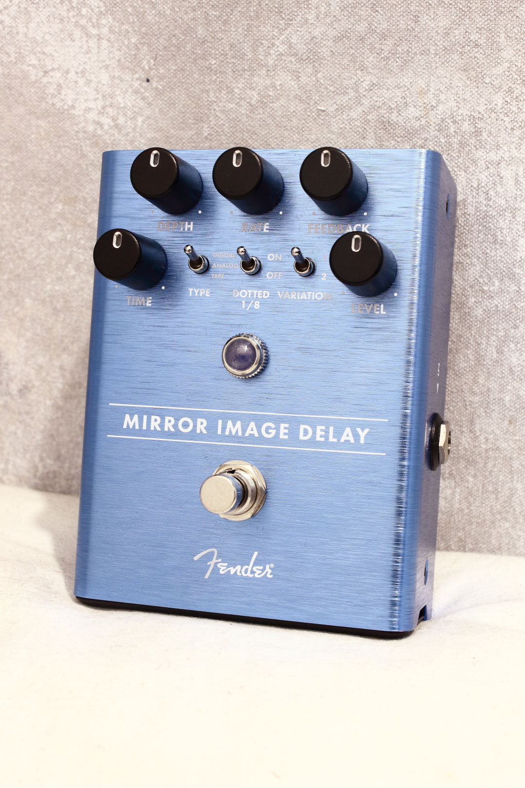 Fender Mirror Image Delay Pedal