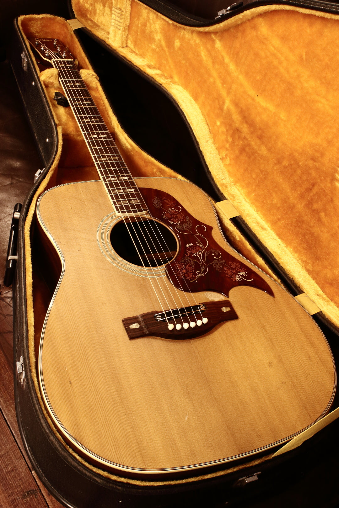 Yamaha FG-300 Jumbo Acoustic 1968