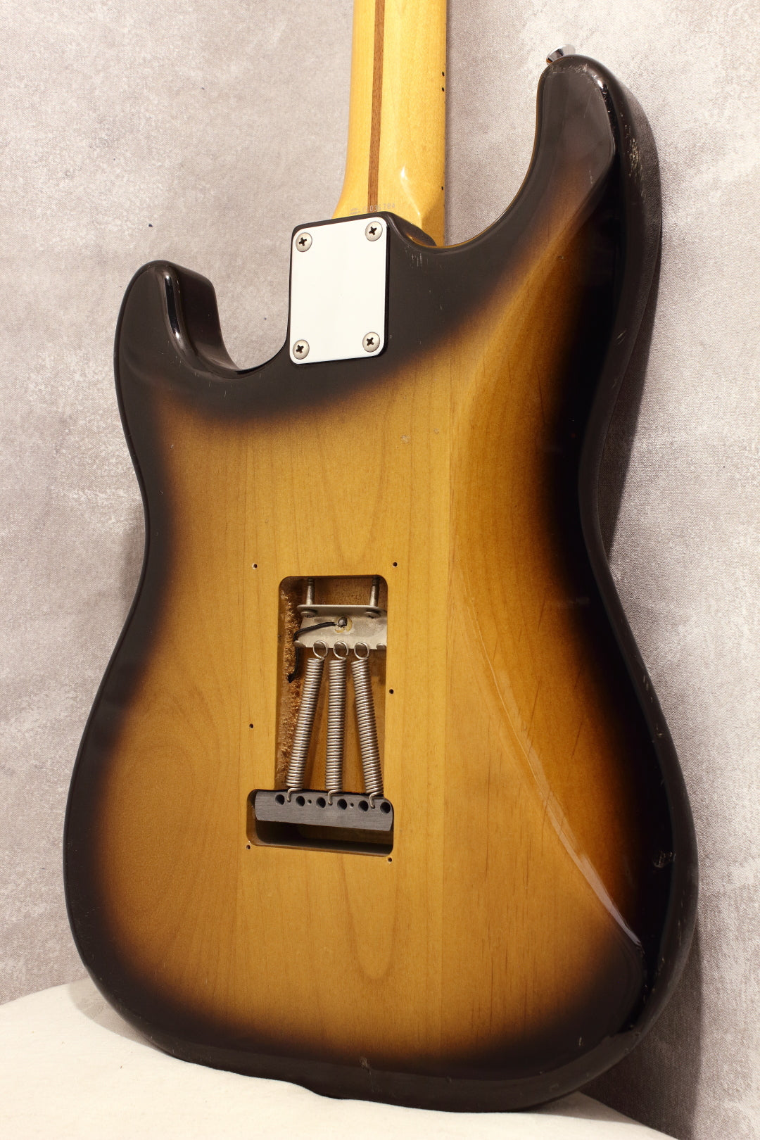 Fender Japan '57 Stratocaster ST57-70TX Sunburst 1998