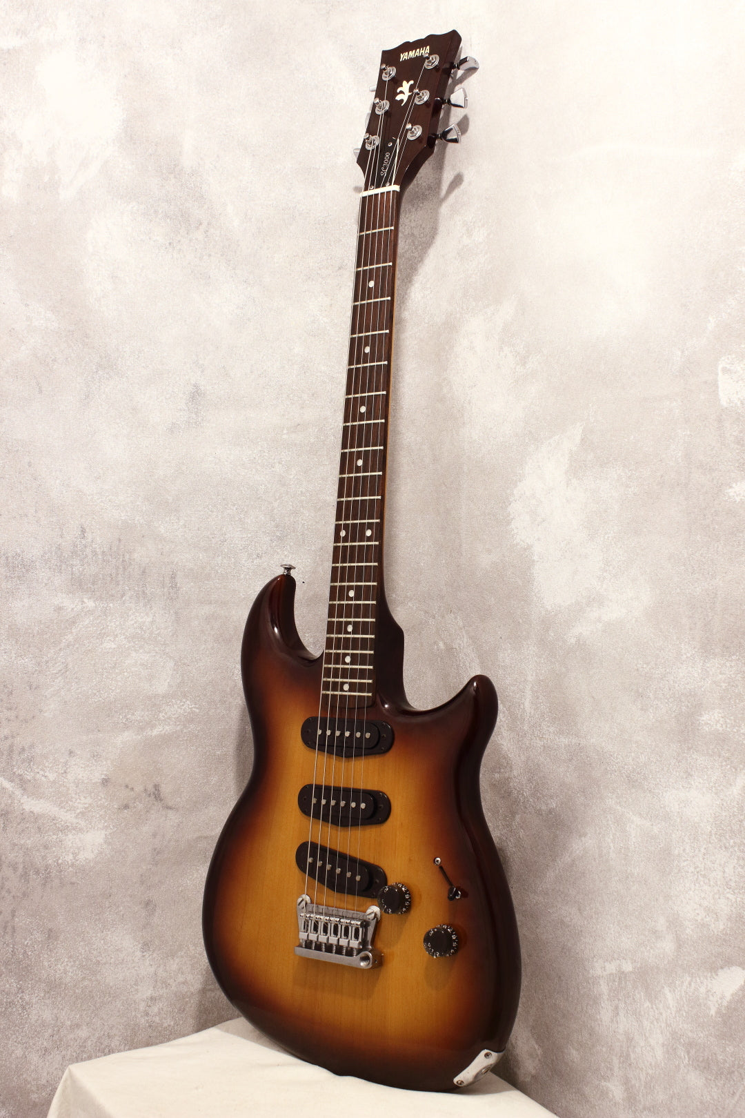 Yamaha SC3000 Super Combinator Brown Sunburst 1981