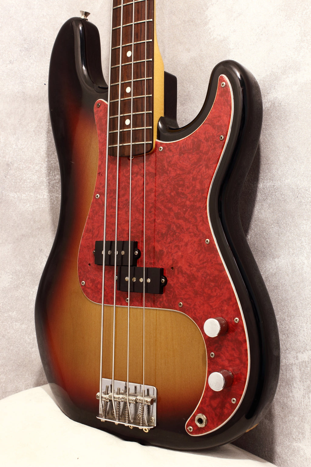 Fender Japan '62 Precision Bass PB62-75US Sunburst 1998