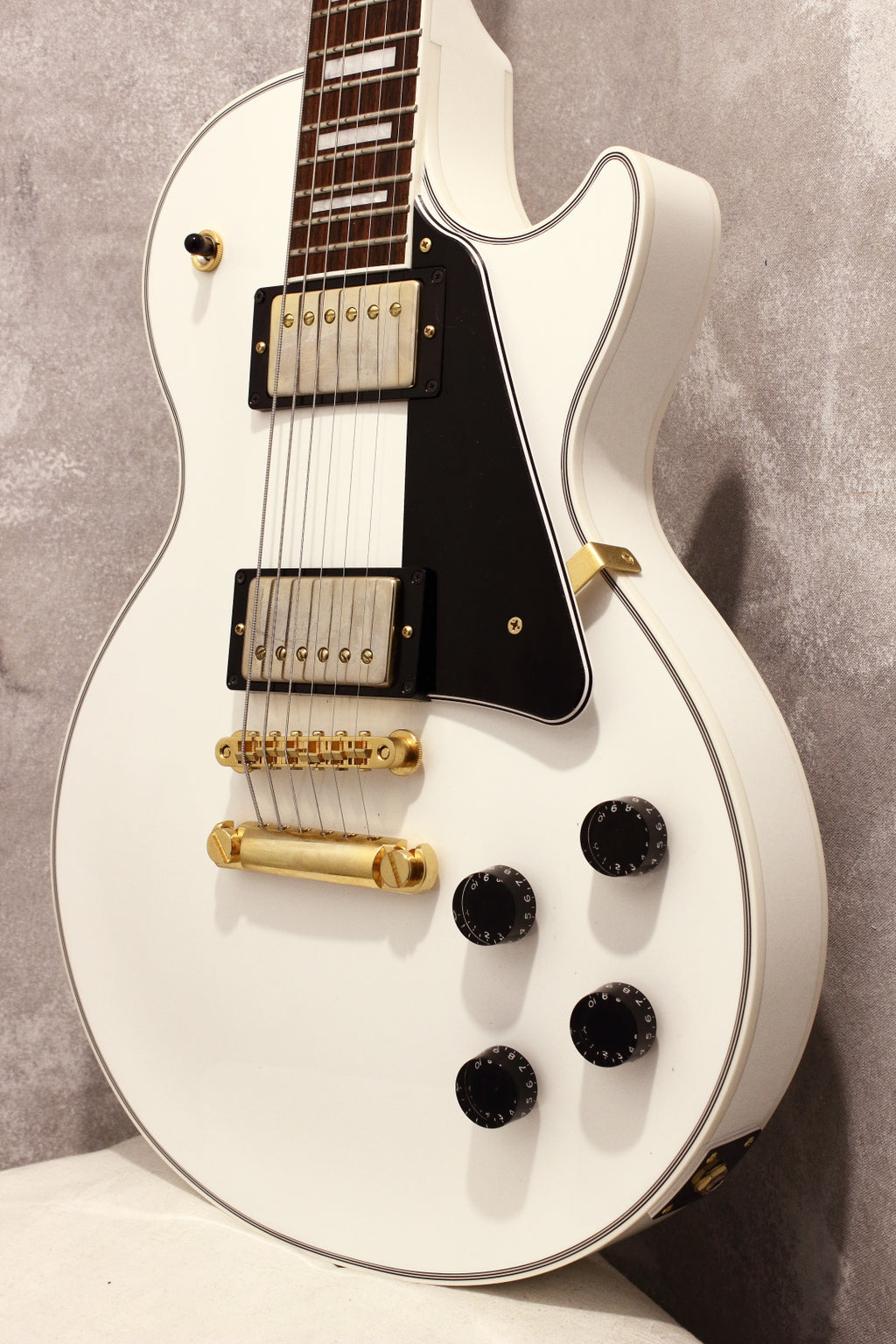 Cool Z ZLC-1 Dignity Snow White 2014