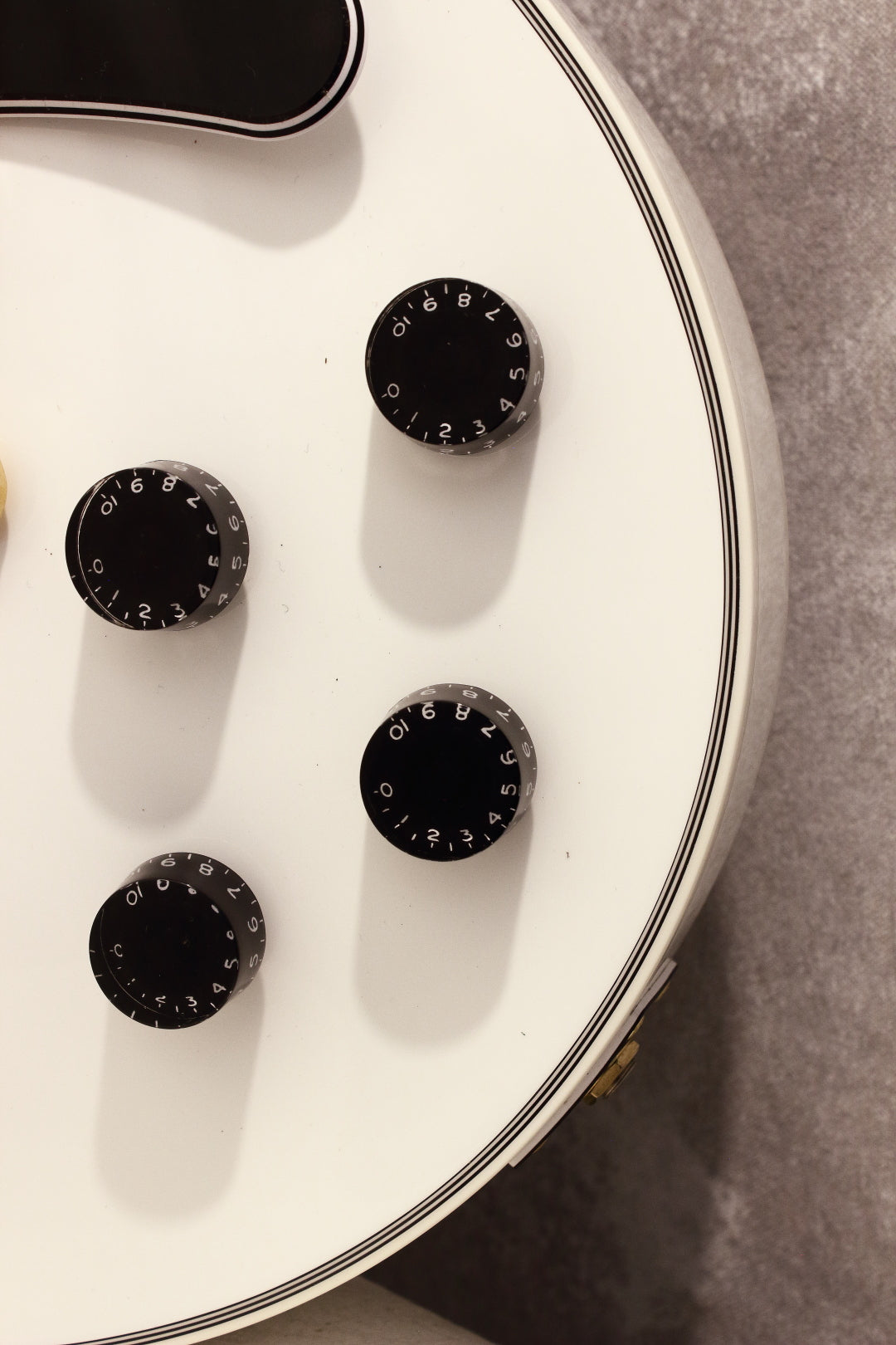 Cool Z ZLC-1 Dignity Snow White 2014