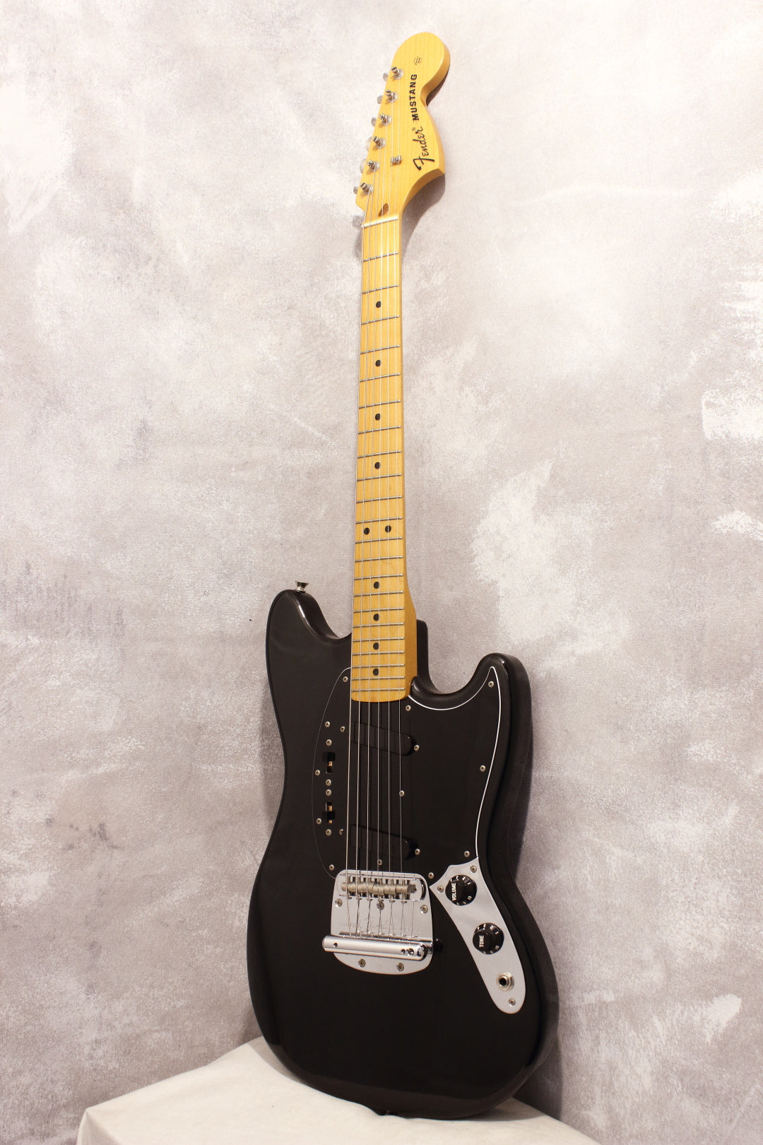 Fender Japan Mustang MG77 Black 2012