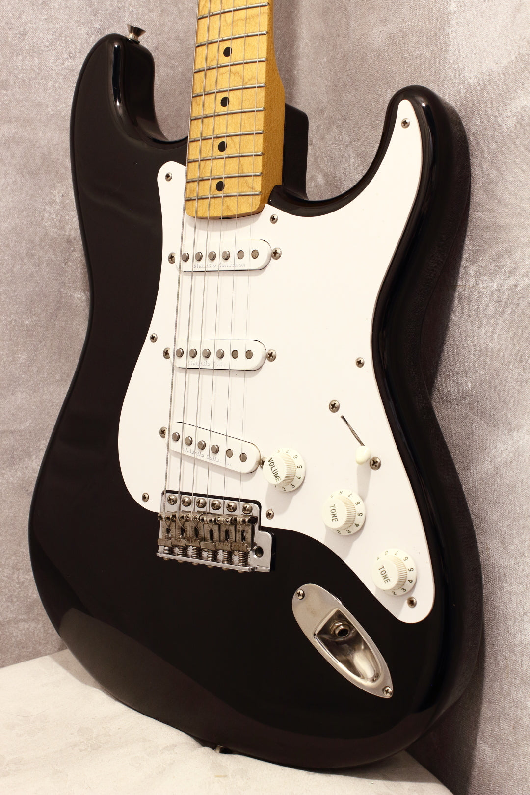 Fender Japan '54 Stratocaster ST54-DMC Black 2008