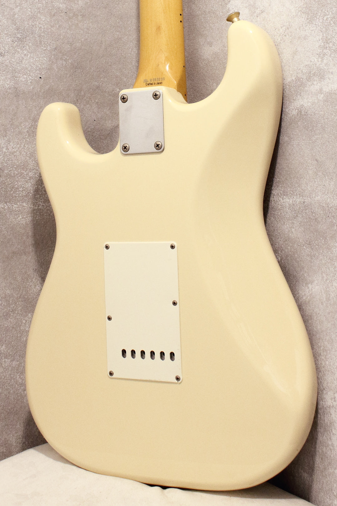 Fender Japan '68 Stratocaster ST68-85TX Vintage White 2005