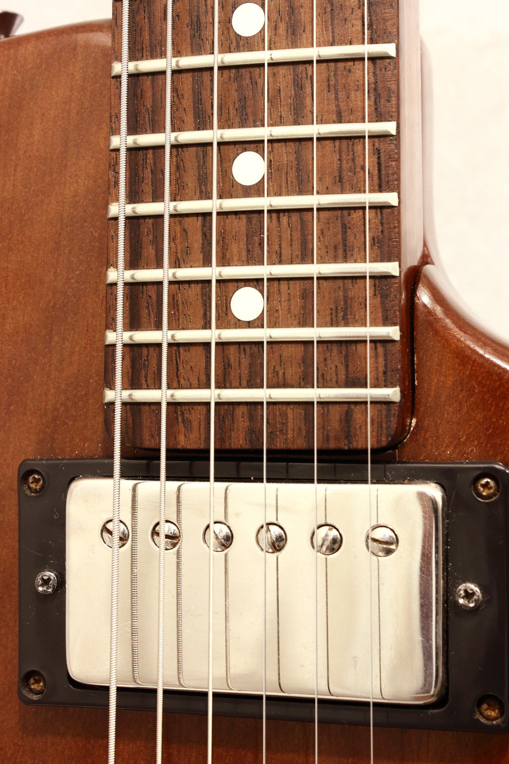 Harmony H732 Marquis Walnut 1982