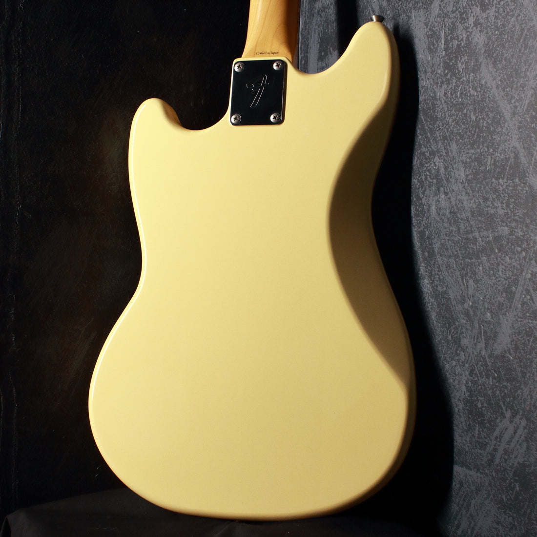 Fender Japan '69 Mustang MG69-65 Yellow White 2004