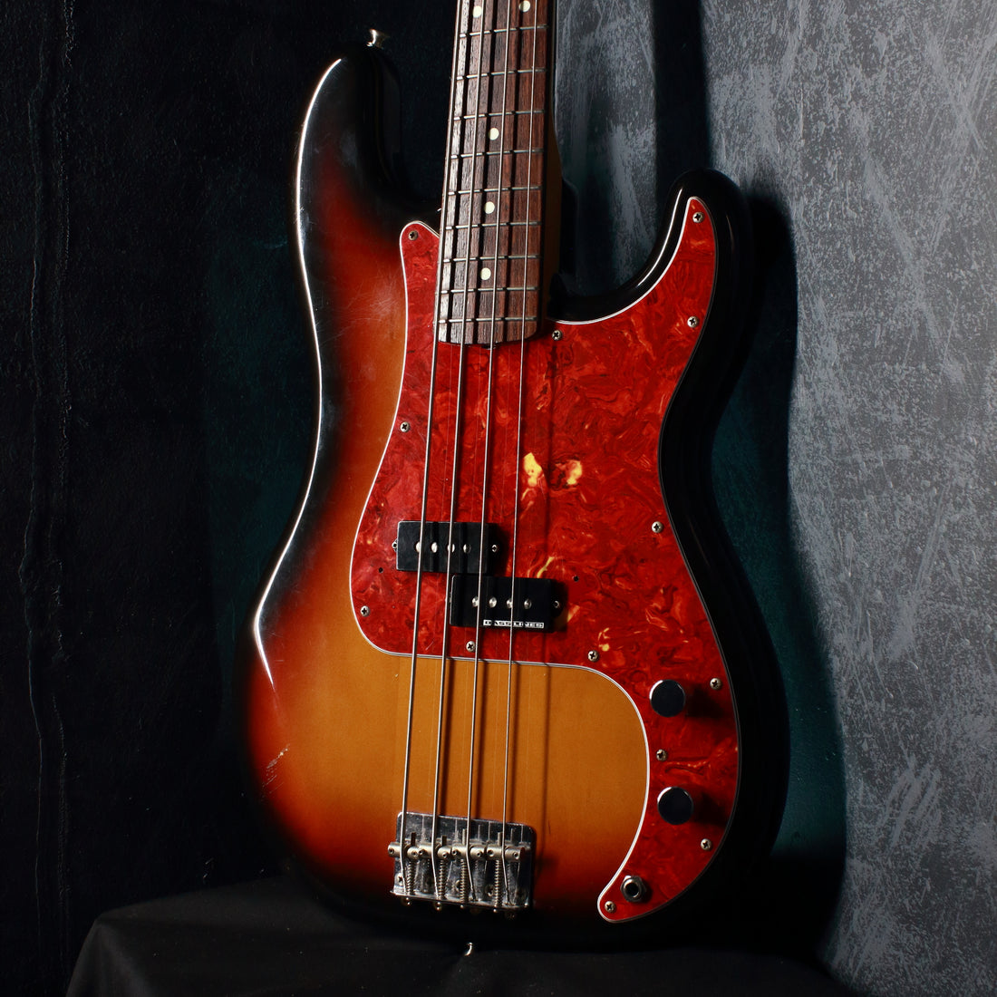 Fender Japan '62 Precision Bass PB62-53 Sunburst 1993