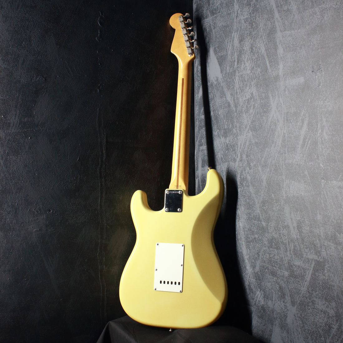 Fender Japan '57 Stratocaster ST57-55 Yellow White 1989