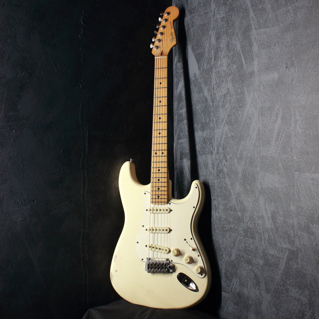 Fender American Standard Stratocaster Olympic White 1987