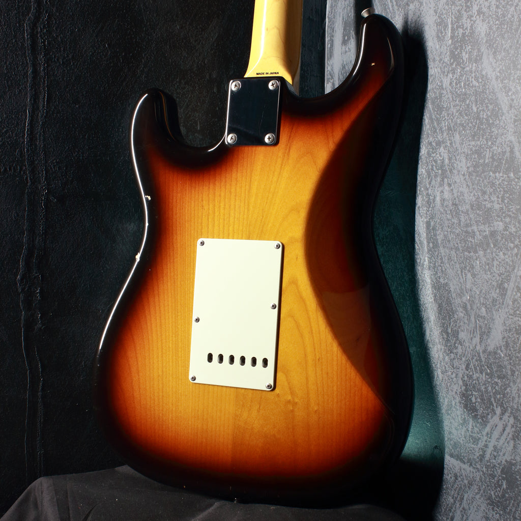 Fender Japan '62 Stratocaster ST62/VSP Sunburst 2012