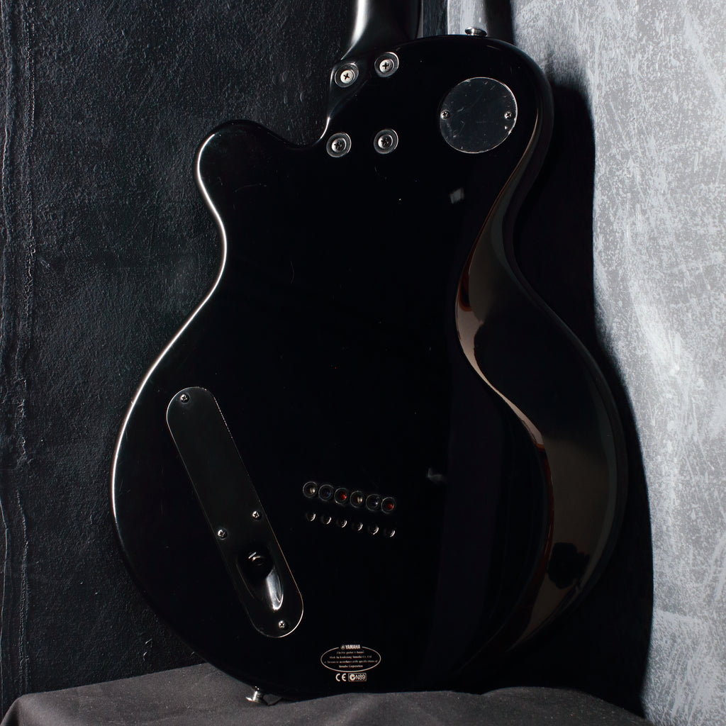 Yamaha AES820-D6 Drop 6 Baritone Black 2003