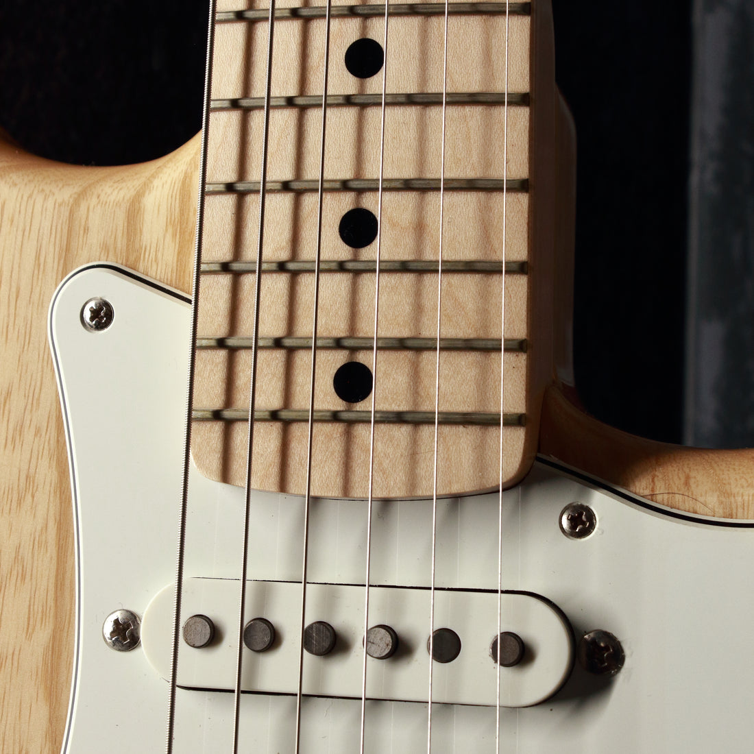 Fender Made in Japan Traditional 70s Stratocaster Natural 2020