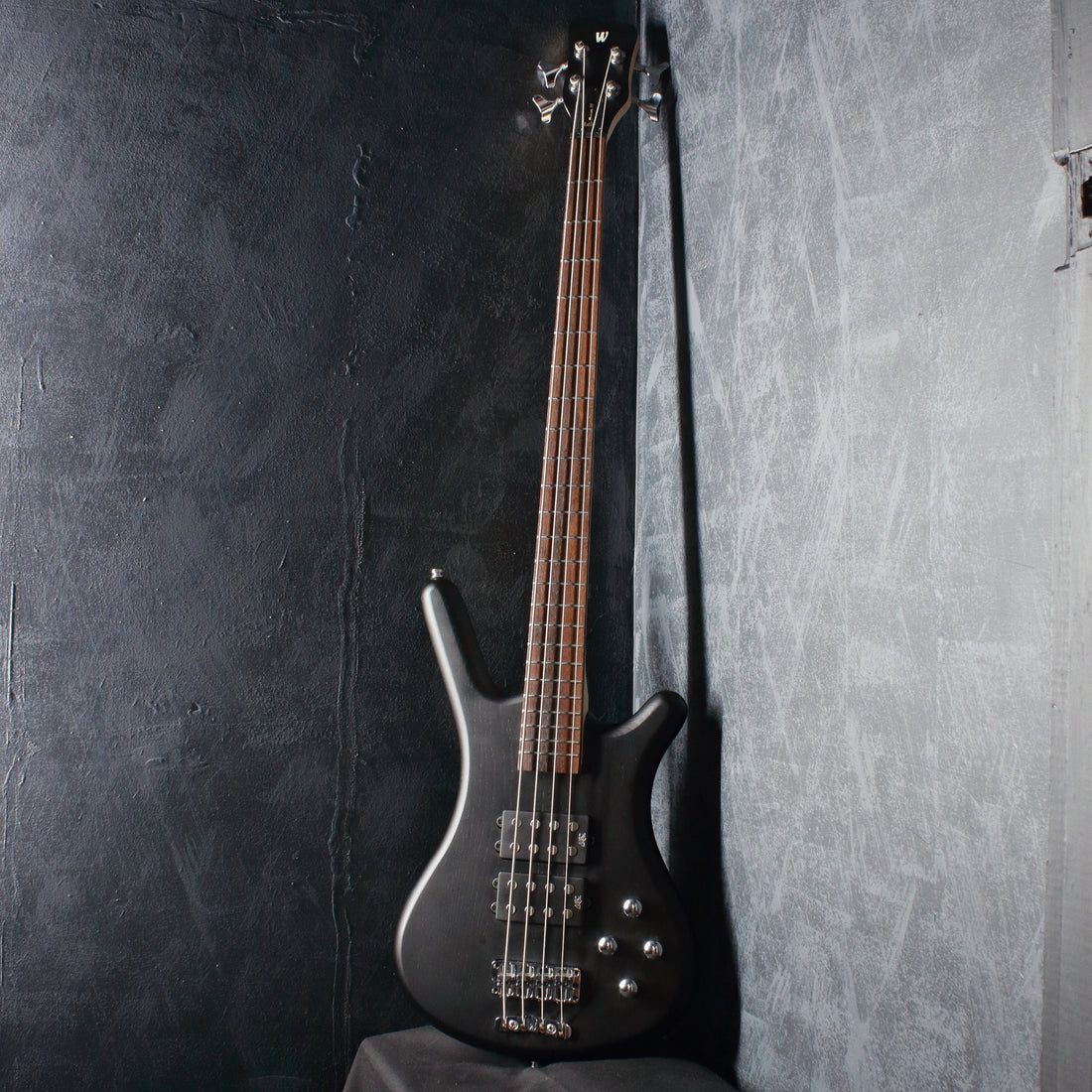 Warwick RockBass Corvette $$ Nirvana Black 2020