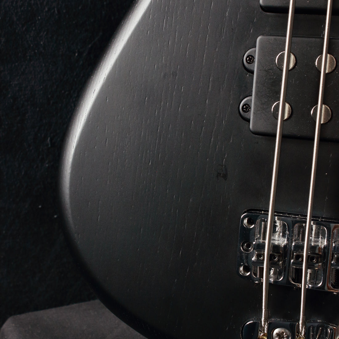 Warwick RockBass Corvette $$ Nirvana Black 2020