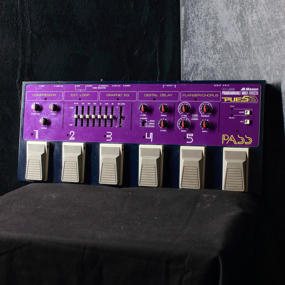 Maxon PUE5B Bass Multi Effects Pedal 1989