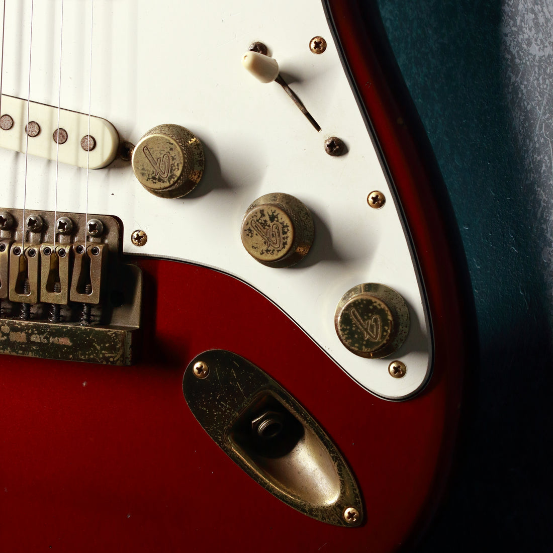 Fender The Strat Candy Apple Red 1981