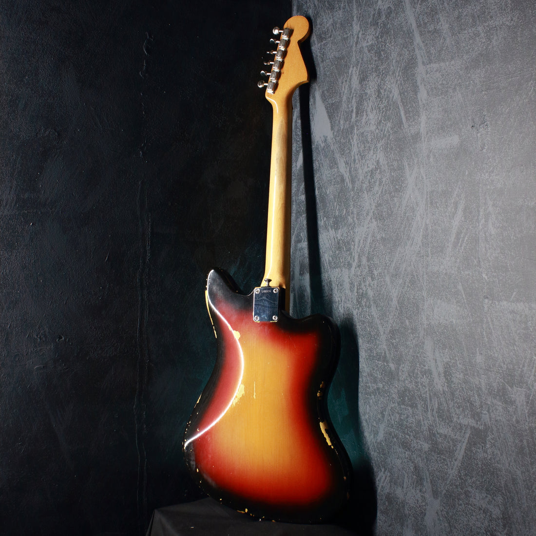 Fender Jaguar Left Handed Sunburst 1963