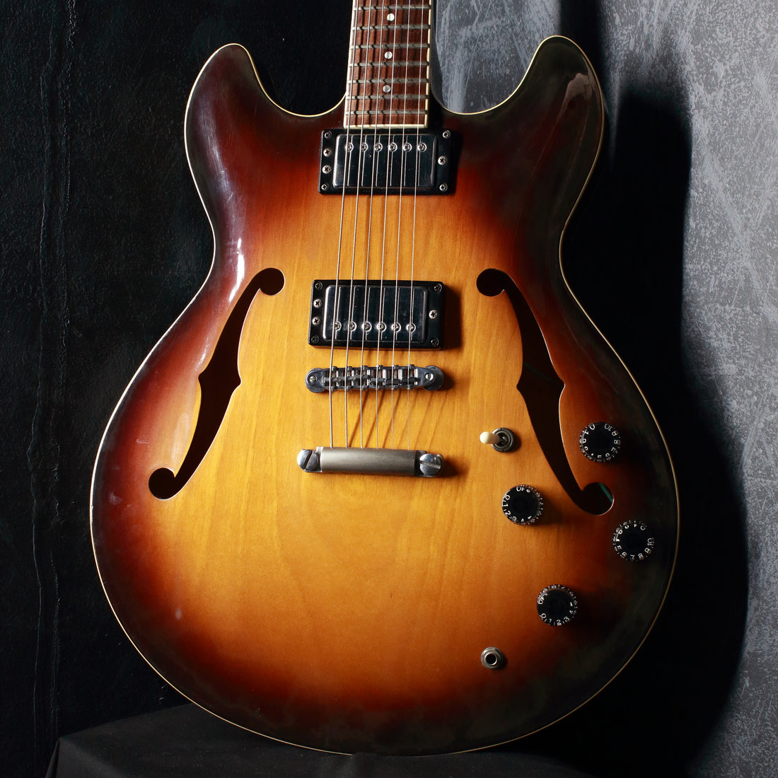 Yamaha SA1100 Super Axe Brown Sunburst 1988