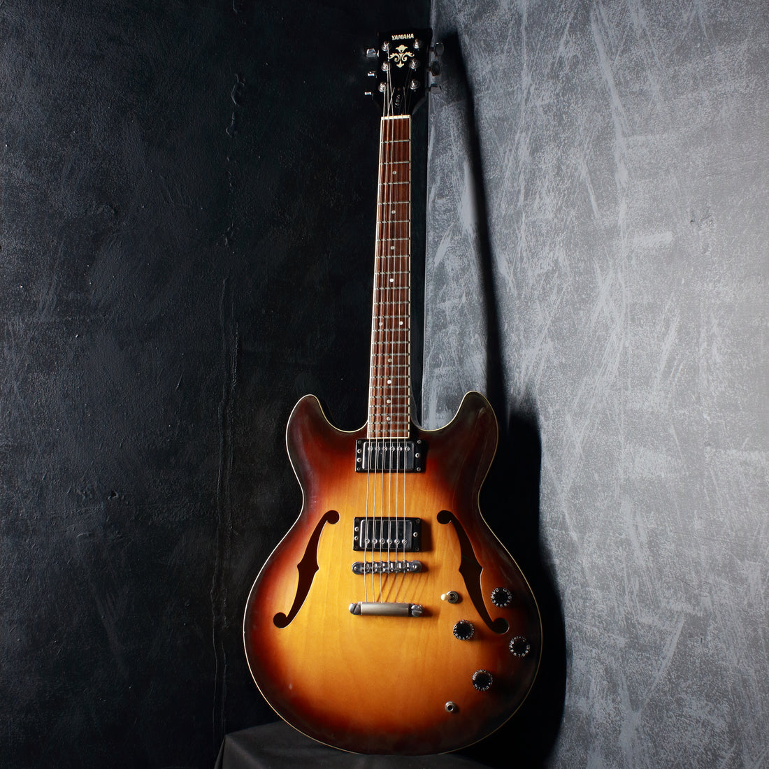 Yamaha SA1100 Super Axe Brown Sunburst 1988