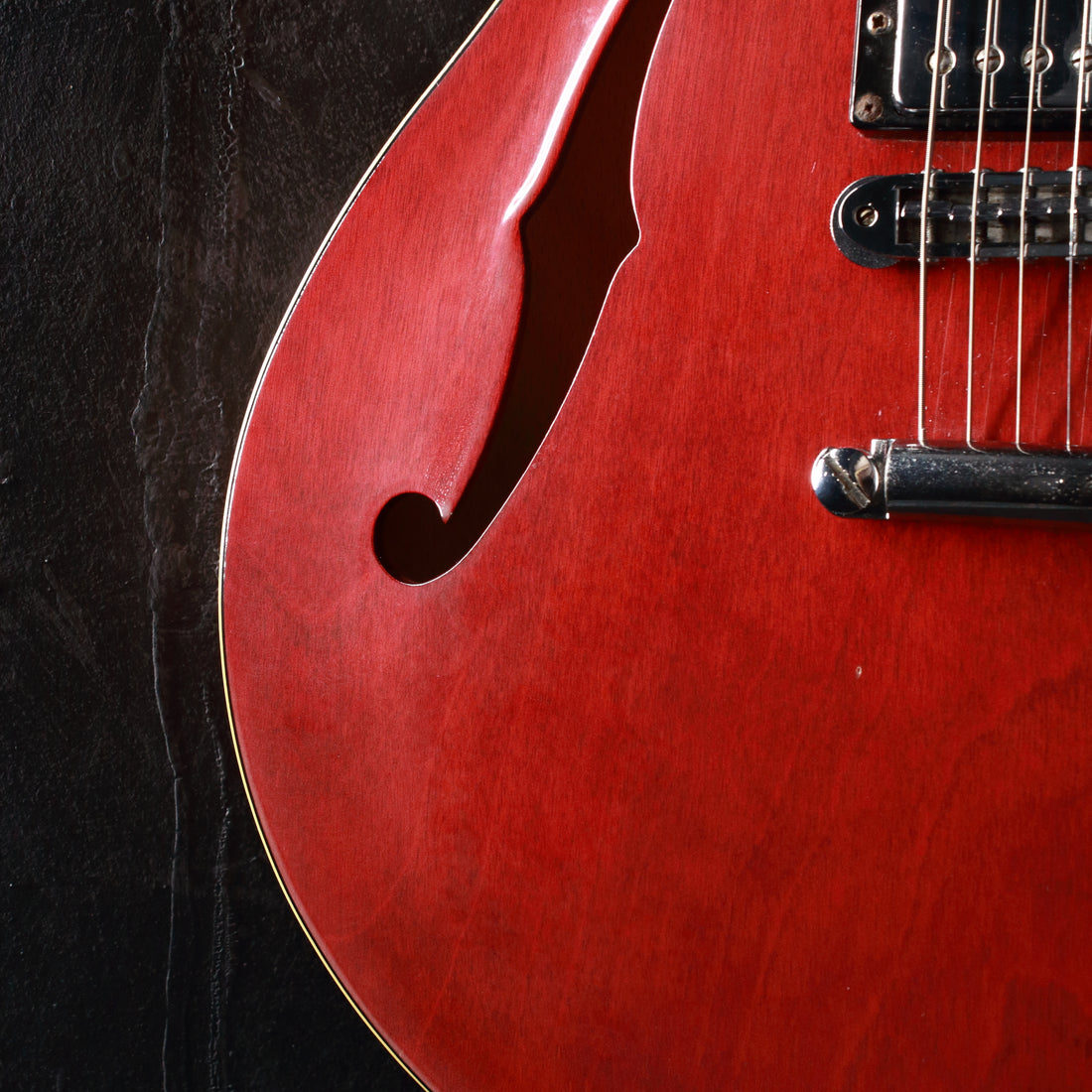 Yamaha SA700 Super Axe Persimmon Red 1982