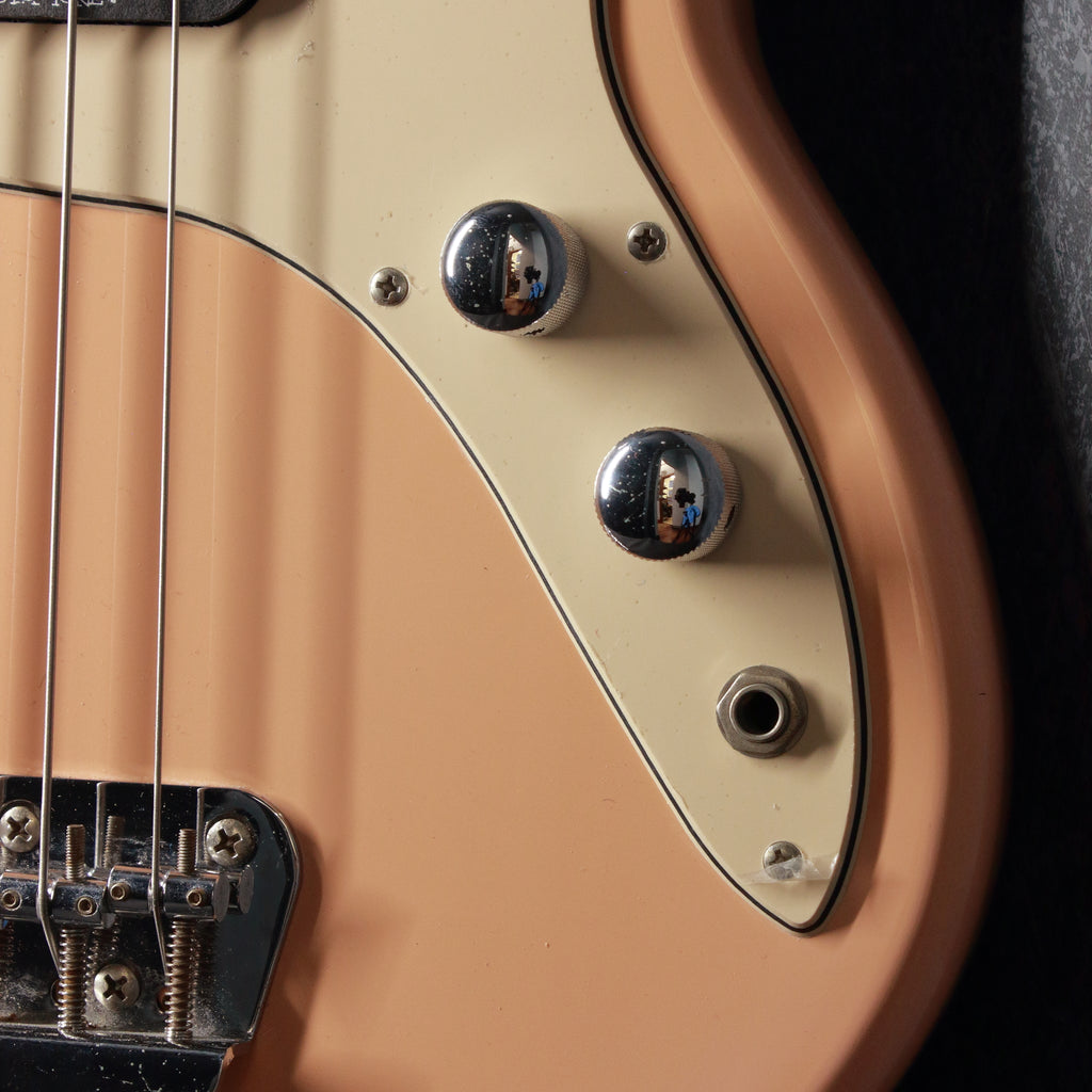 Squier Vista Series Musicmaster Bass Shell Pink 1997