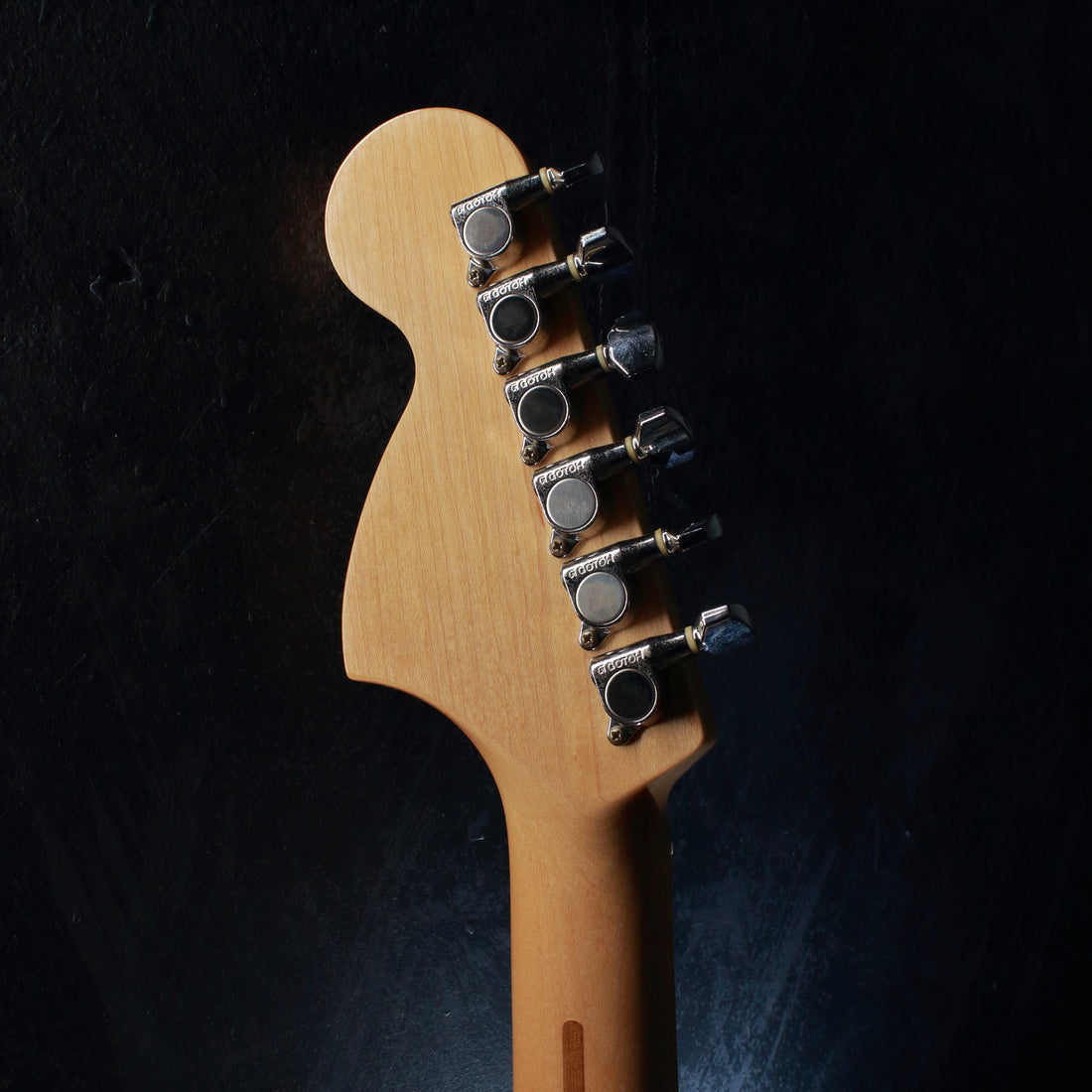 Fender Japan '72 Stratocaster ST72-58US Yellow White 2004