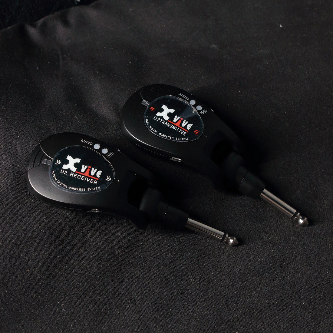 Xvive U2 Guitar Wireless System (Black)