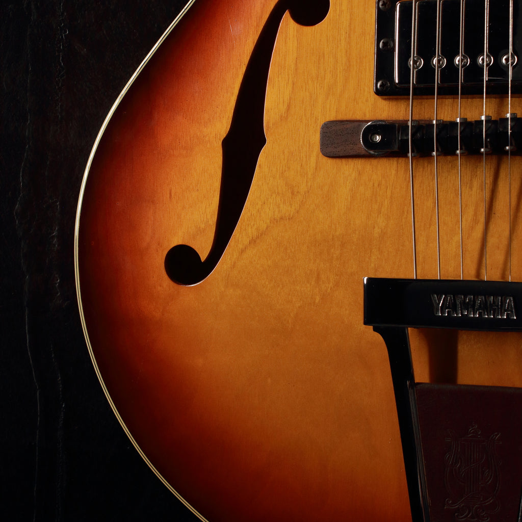 Yamaha SA-60 Semi Hollow Sunburst 1974