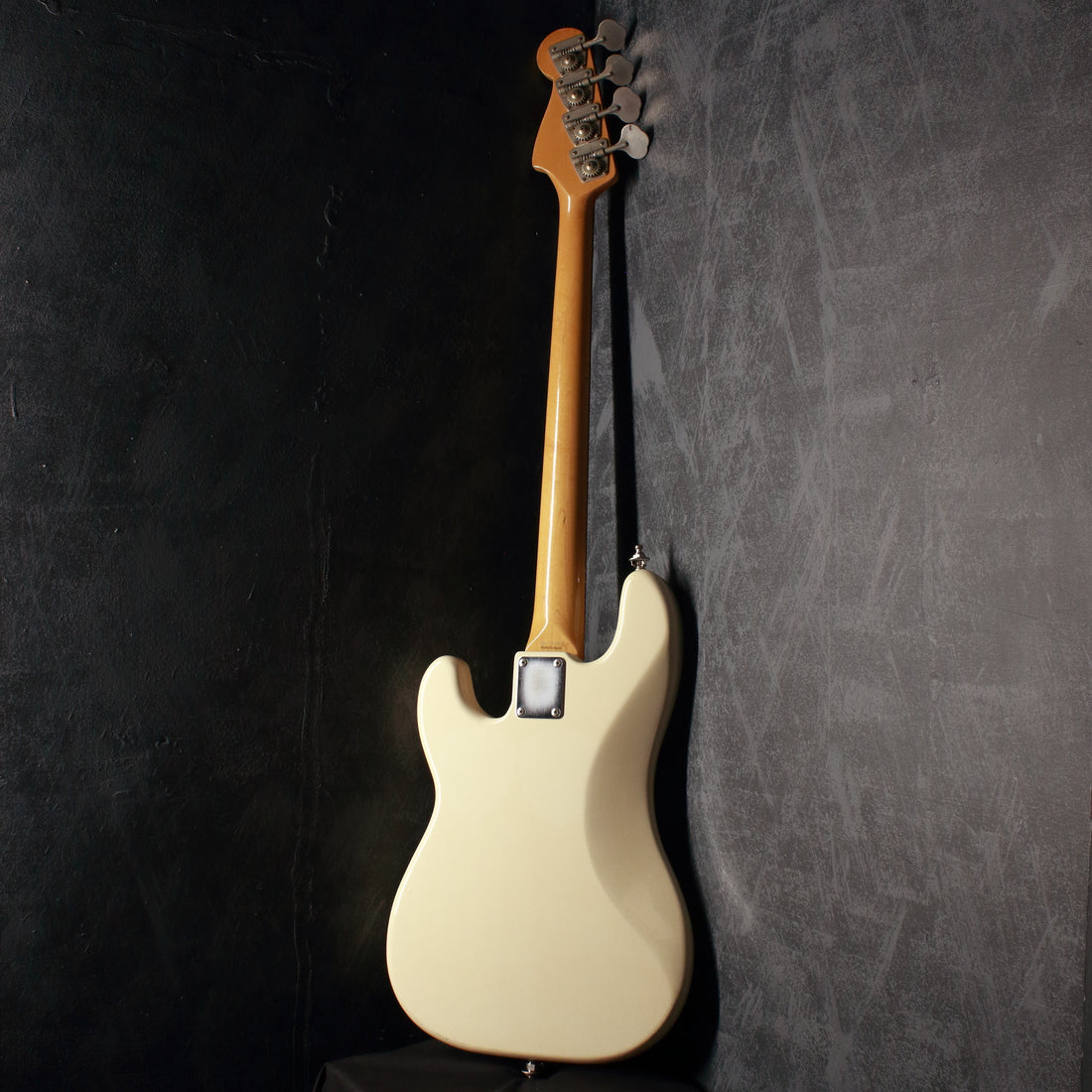 Fender Japan '70 Precision Bass PB70-70US Olympic White 1998