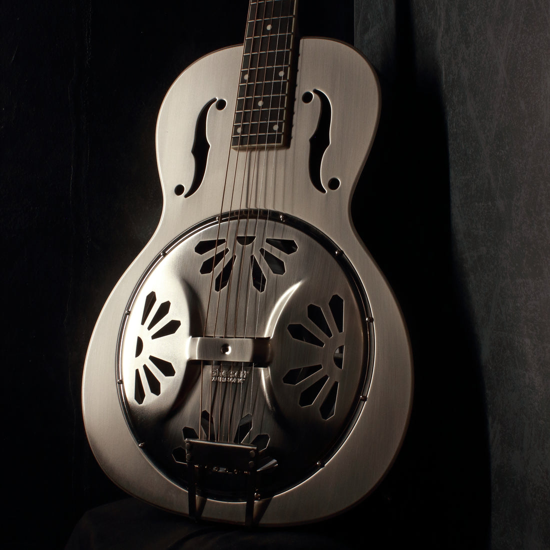 Gretsch G9221 Bobtail Steel Body Resonator Guitar 2021