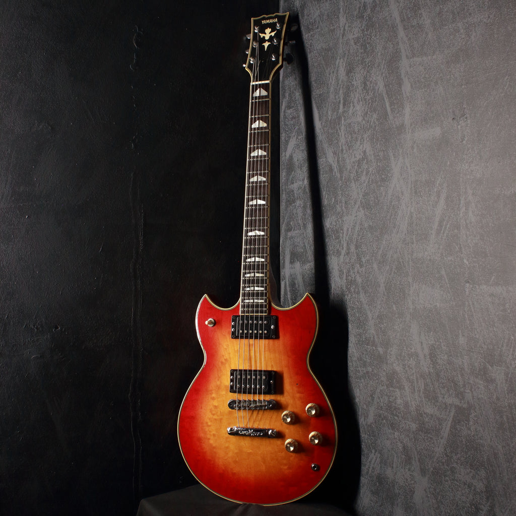 Yamaha SG-700 Red Sunburst 1979