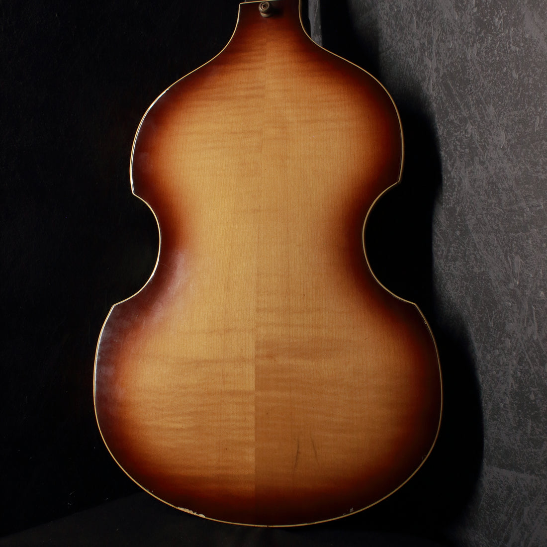 Greco VB500 Violin Bass Honey Burst 1981