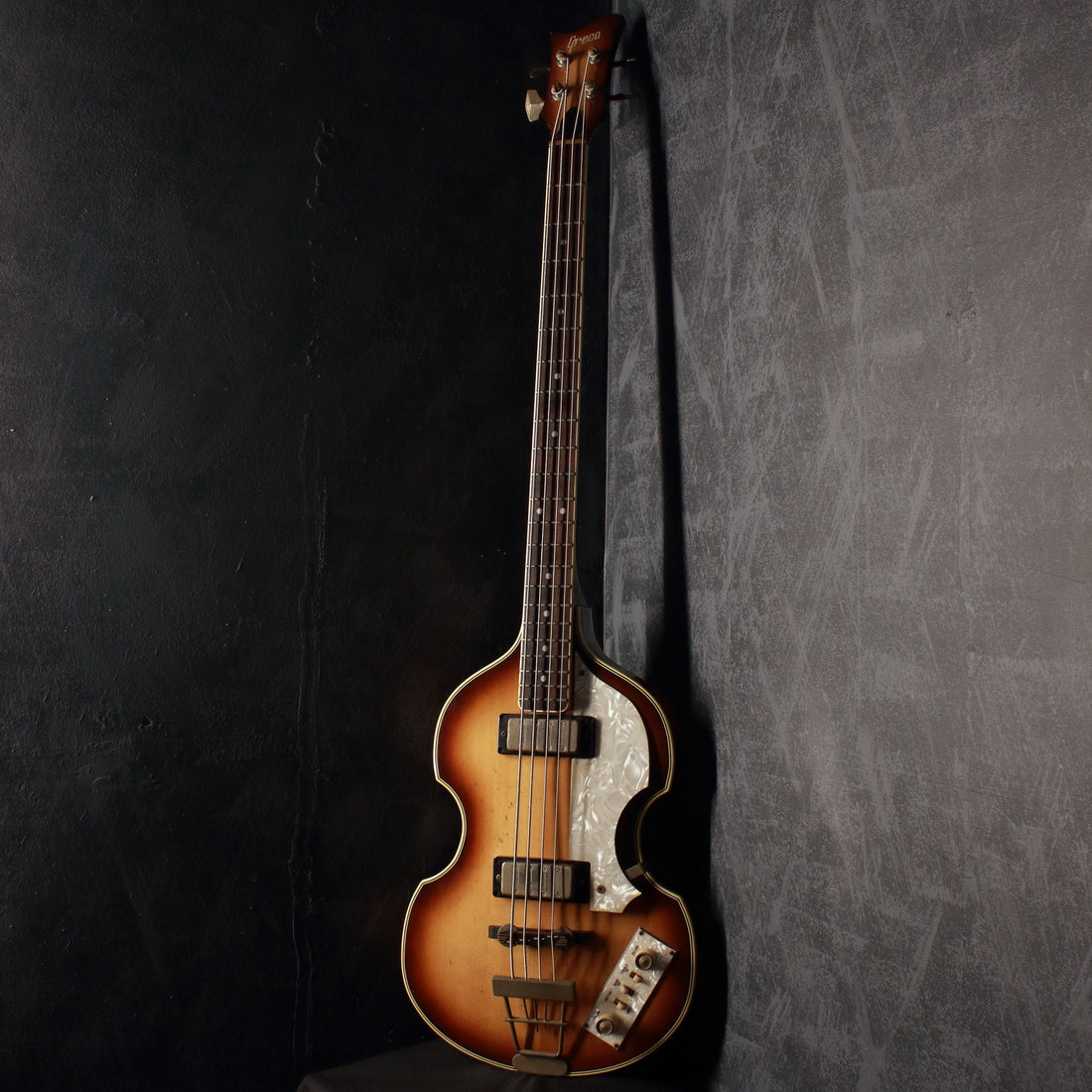 Greco VB500 Violin Bass Honey Burst 1981