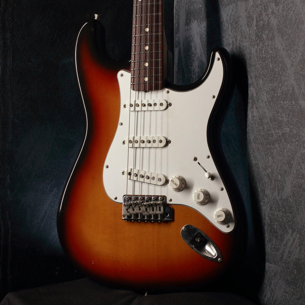 Fender Japan '62 Stratocaster ST62-58US Sunburst 1998