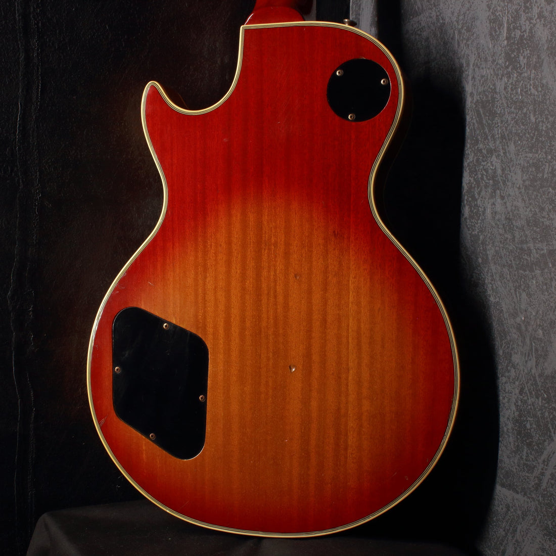 Greco EG800C Super Sound Custom Cherry Sunburst 1981